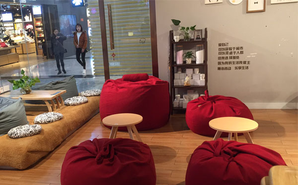 尚都家居揭秘為何同樣的民宿酒店沙發(fā)款式 廠家報(bào)價(jià)卻不一樣？